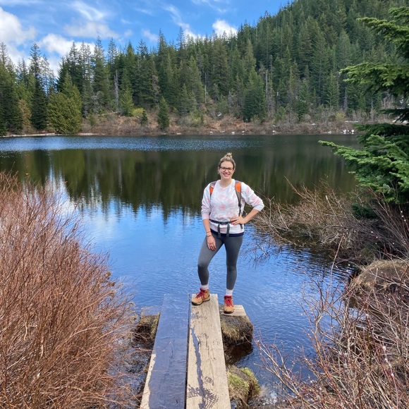 Meet the Posher - Picture 6 of 15